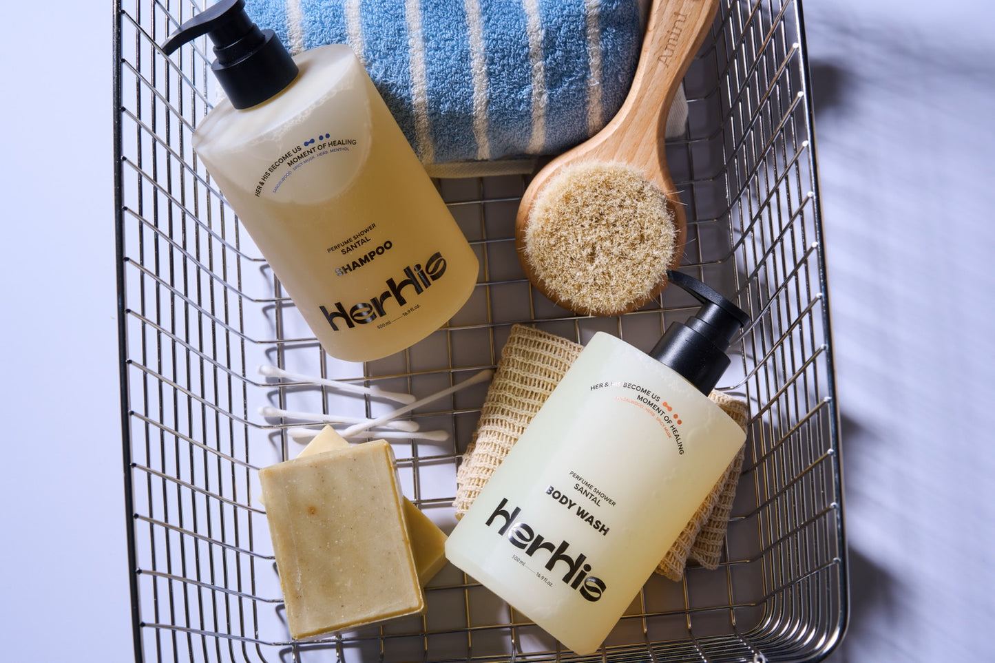 HerHis(ハーヒズ）シャンプー 500ml サンタル・酵素シャンプー